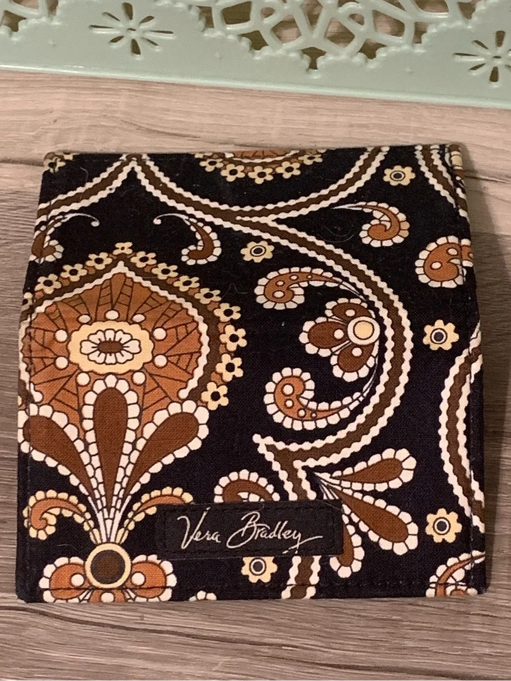 Vera Bradley compact vera
